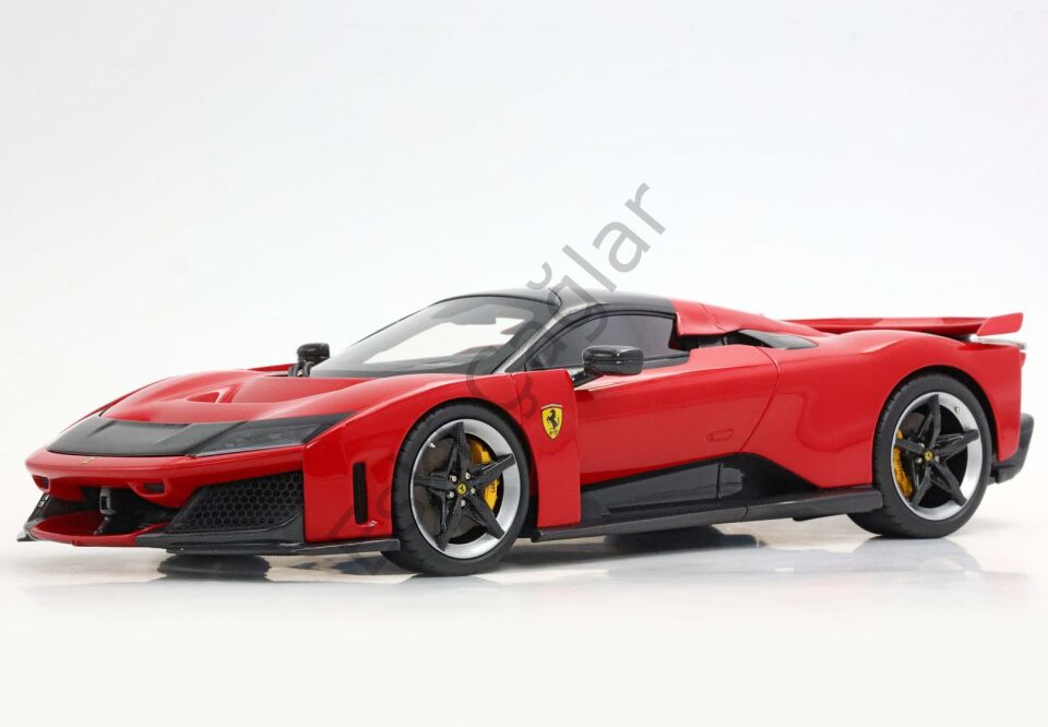 1:18 BBR Models Ferrari F80 Optional Carbon Rosso Corsa Red with Carbon Silver Wheels 400 Limits