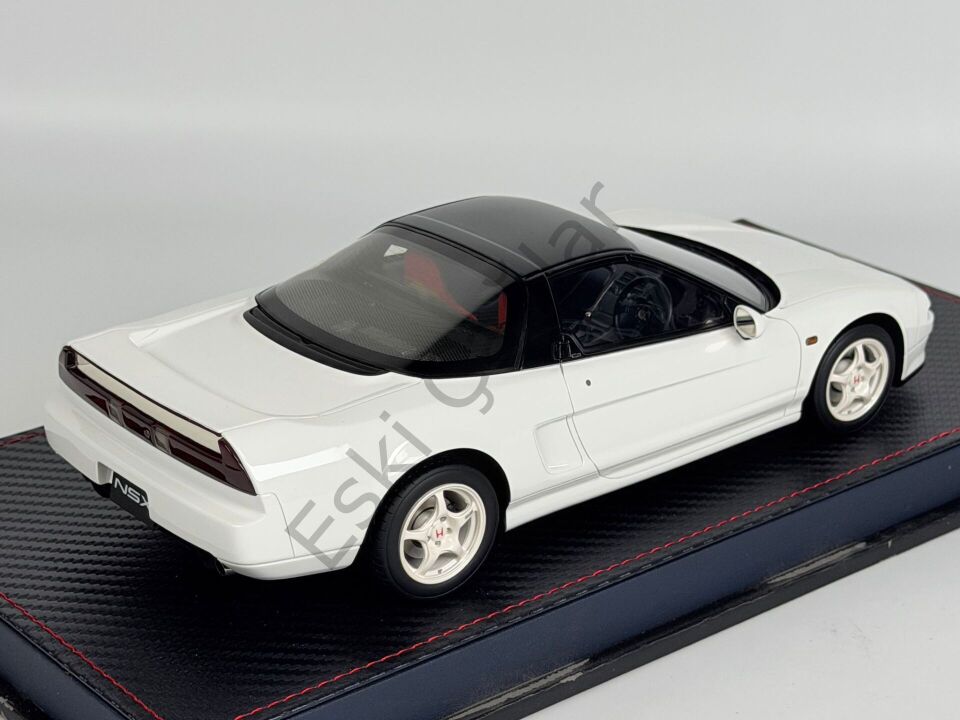 1:18 MAKE UP Honda NSX-R (NA1) Indy Grand Prix White
