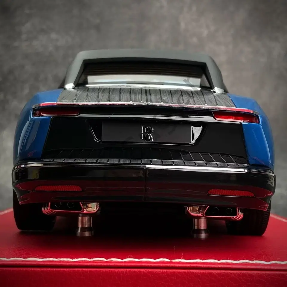1:18 SC MODELS Rolls Royce Boat Tail Blue Anda Black Limited Edition