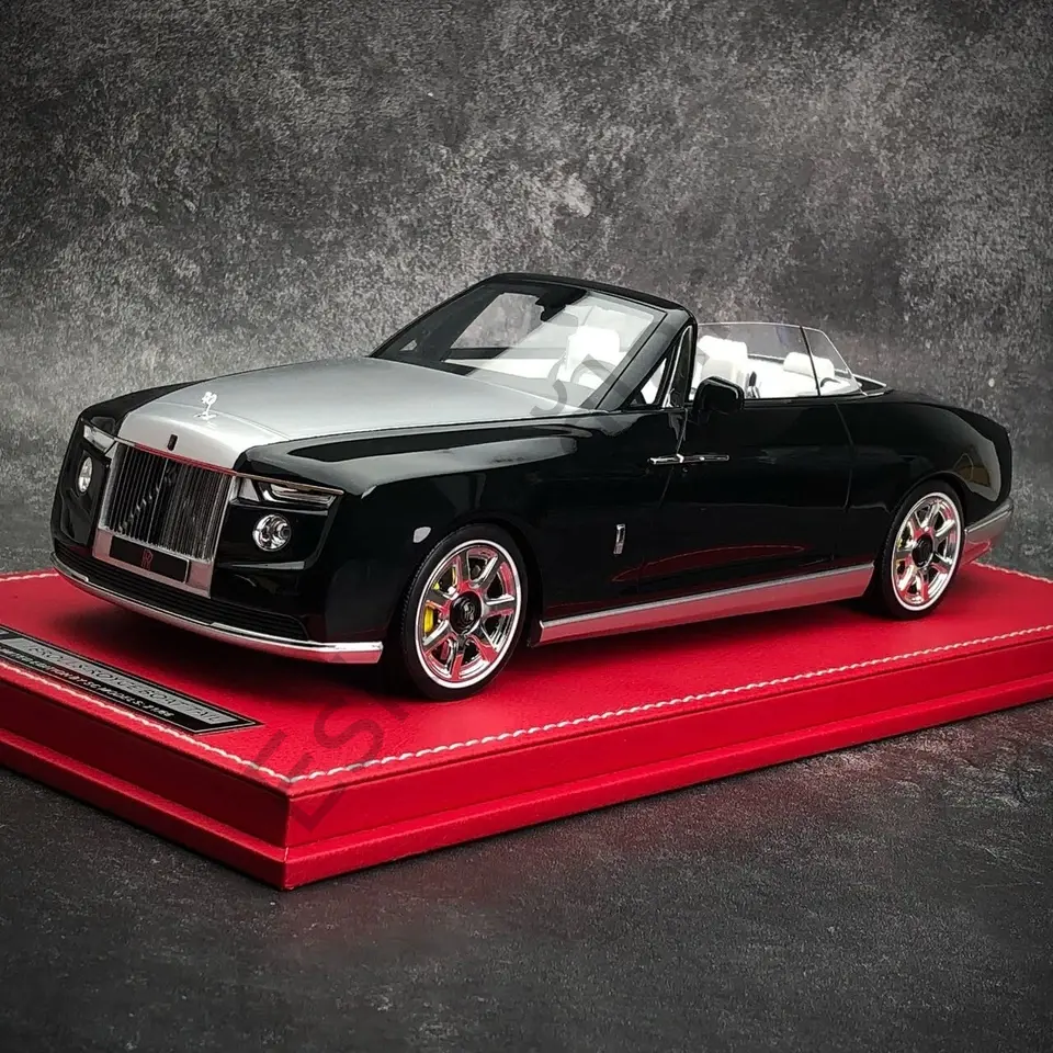 1:18 SC Models Rolls Royce Boat Tail Black and Green with Hardtop Limited Edition