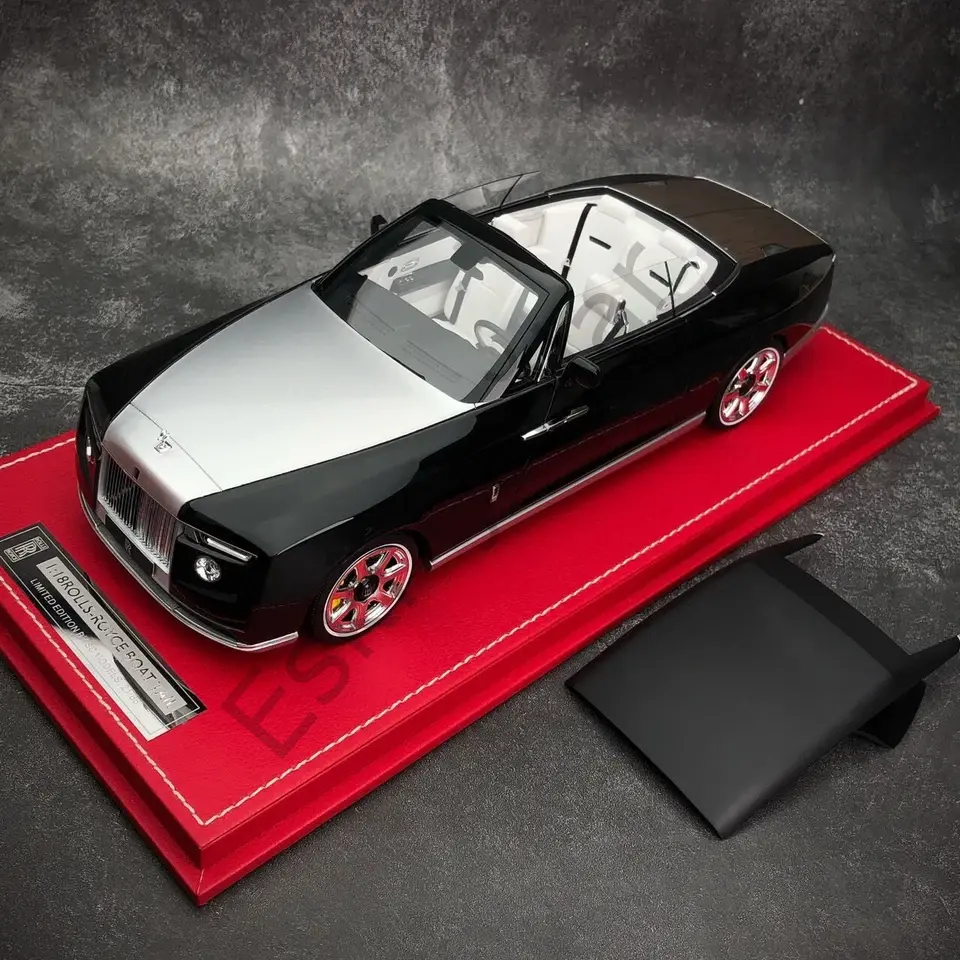 1:18 SC Models Rolls Royce Boat Tail Black and Green with Hardtop Limited Edition