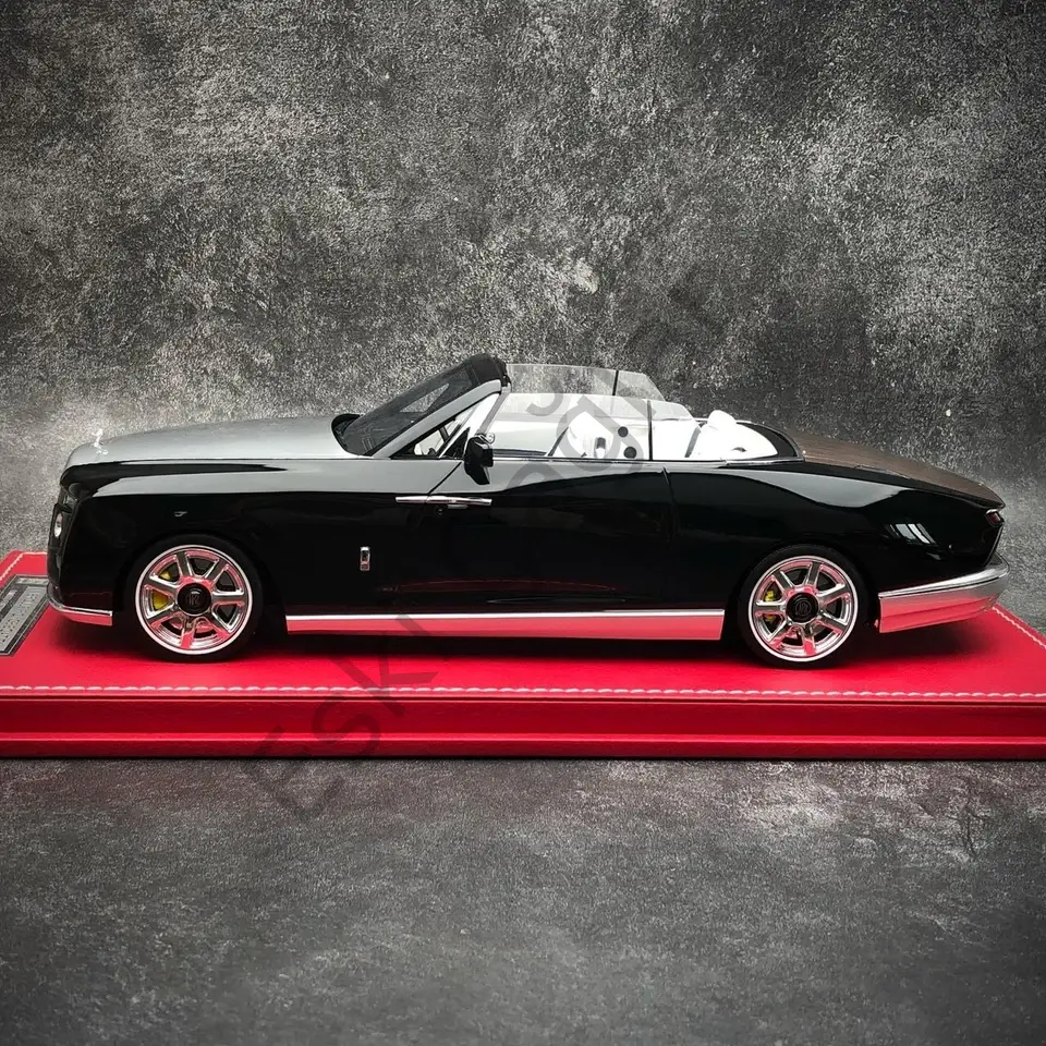 1:18 SC Models Rolls Royce Boat Tail Black and Green with Hardtop Limited Edition