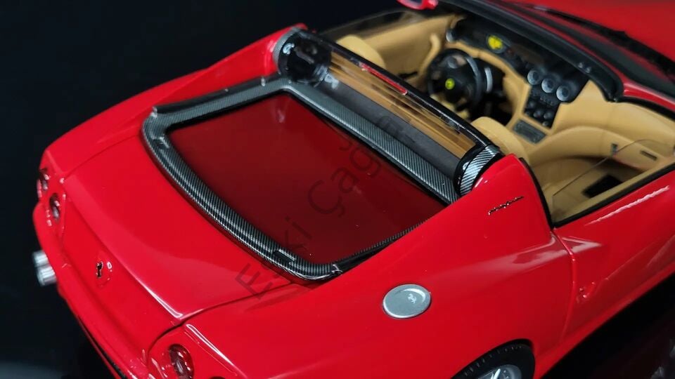 1:18 Hotwheels Super Elite Ferrari 575 Superamerica