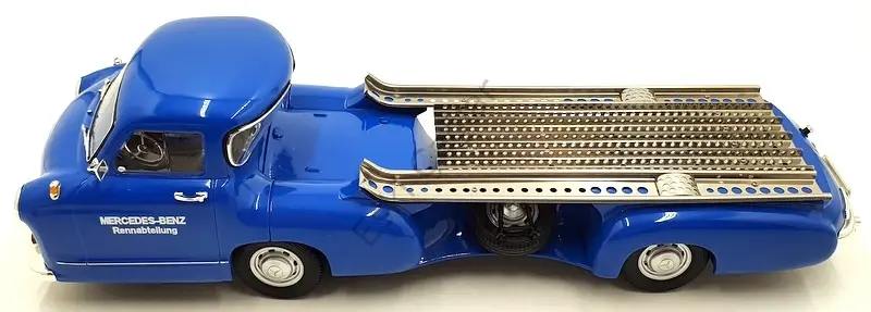 1:18 Werk83 Mercedes-Benz W21 Das Blaue Wunder