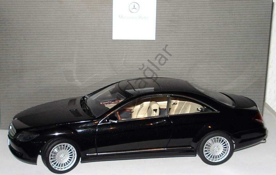 1:18 Autoart Mercedes-Benz CL Coupé (C216) Obsidianschwarz
