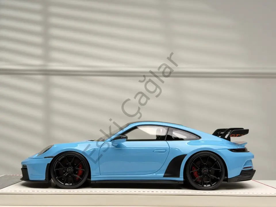 1:18 Davis & Giovanni Porsche GT3 (Baby Blue, Orange Stripe) Limited Edition
