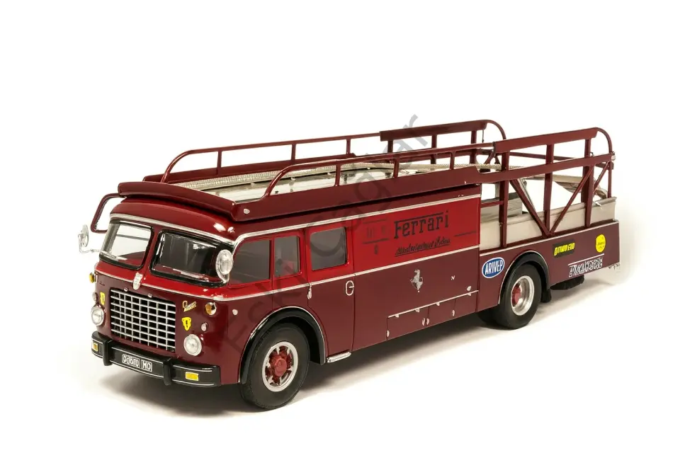 1:18 CMR 1957 Fiat 642 RN2 Bartoletti Ferrari Renntransporter