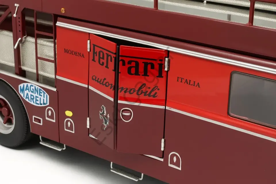 1:18 CMR 1957 Fiat 642 RN2 Bartoletti Ferrari Renntransporter