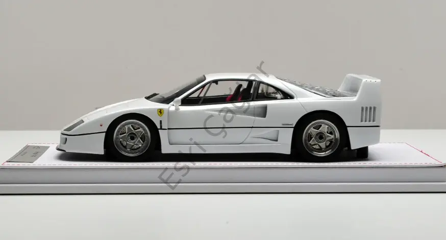1:18 GL Model Ferrari F40 Pearl White Resin Car Model 14/50