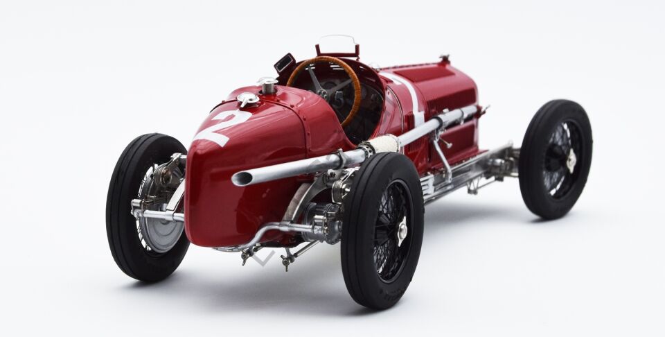 1:18 CMC Alfa-Romeo P3 Caracciola, winner GP Germany 1932, #2 1000 Limits (Ön Sipariş)