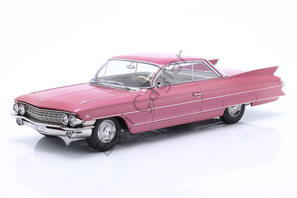 1:18 KKSCALE 1961 Cadillac Coupe DeVille Series 62 Rose Metalic
