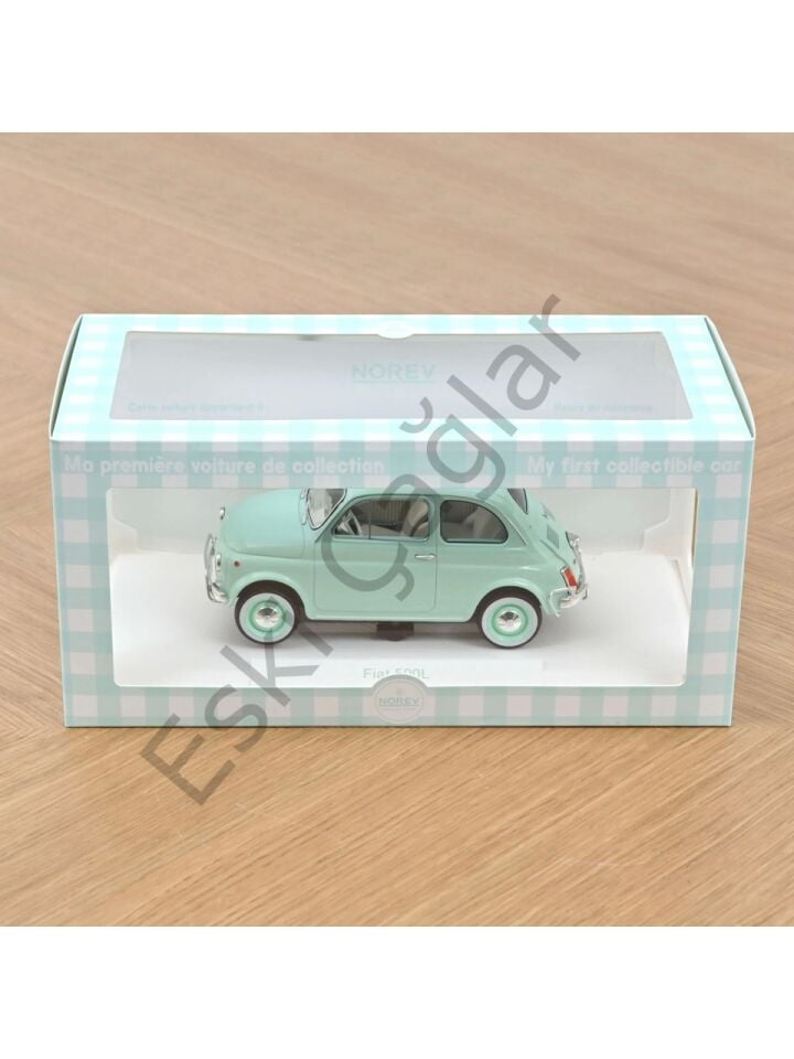 1:18 NOREV Fiat 500 L 1968 Pink Special birth pack