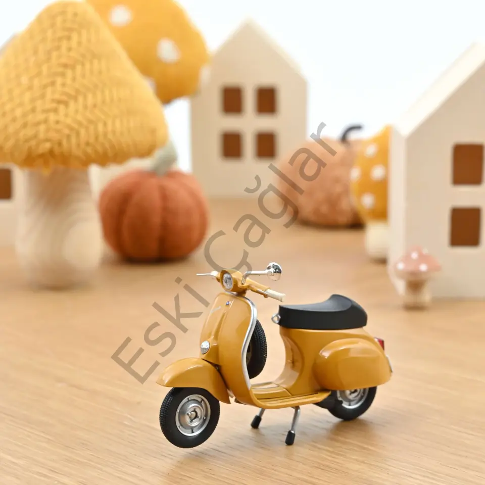 1:18 NOREV Vespa 50 R 1969 Positano Yellow