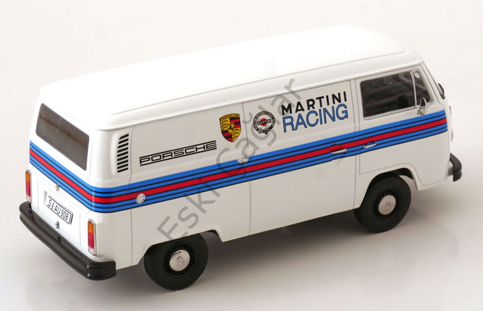 1:18 KK Scale 1972 Volkswagen T2b Kastenwagen Porsche Martini Racing 1972 white