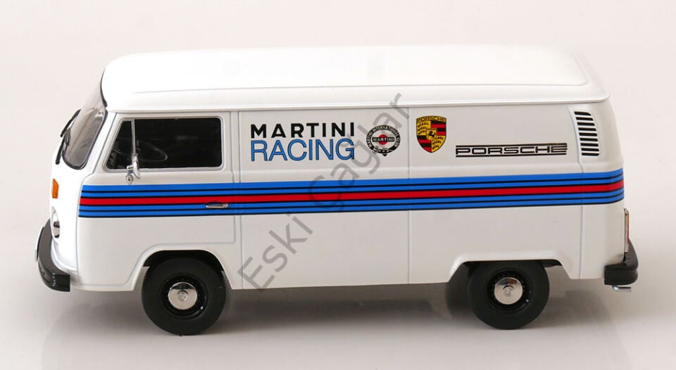 1:18 KK Scale 1972 Volkswagen T2b Kastenwagen Porsche Martini Racing 1972 white