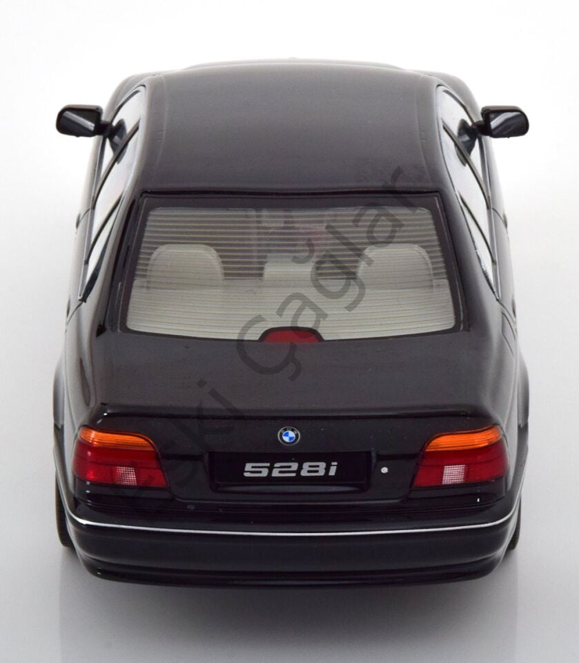 1:18 KKScale BMW 528i E39 Sedan Black Metalic