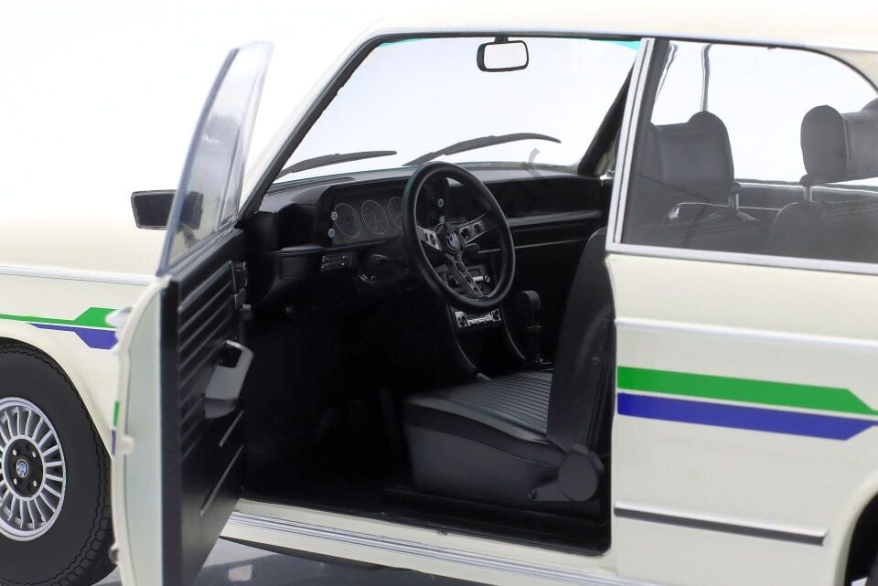 1:12 KKScale BMW 2002 Alpina 2 Series 1974