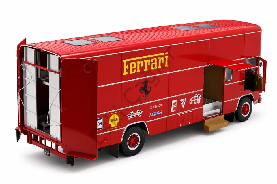 1:18 WERK83  OM Fiat 150 Rolfo Truck Team Scuderia Ferrari