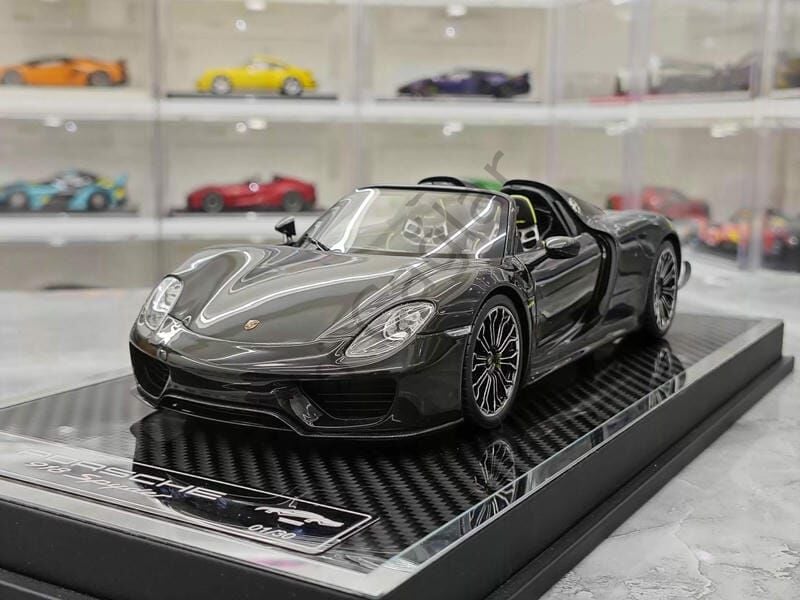 1:18 YY MODEL Porshe 918 Spider Black Resin Car Model