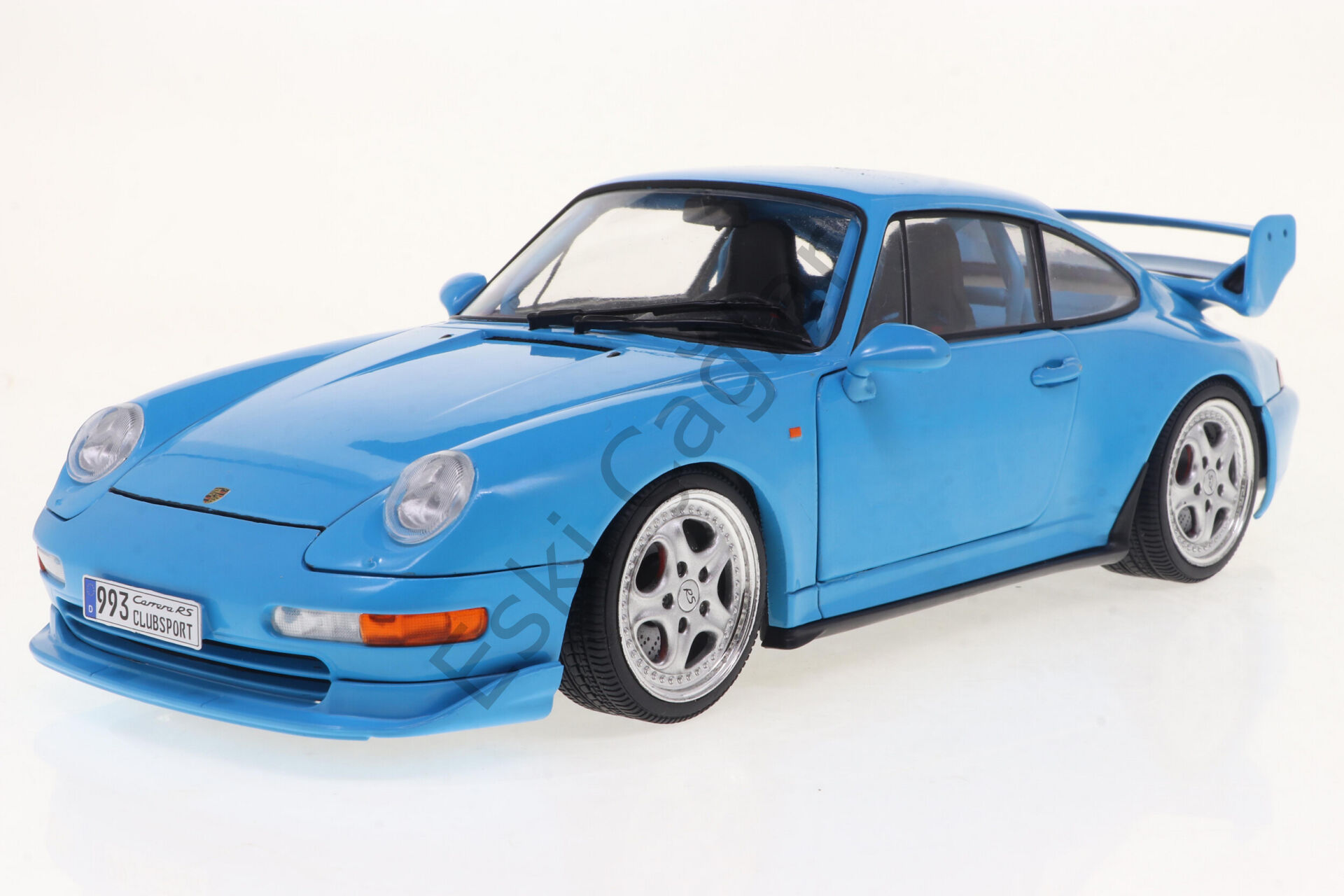 1:!8 Solido Porsche 911 (993) Clubsport  Riviera Blue 1997