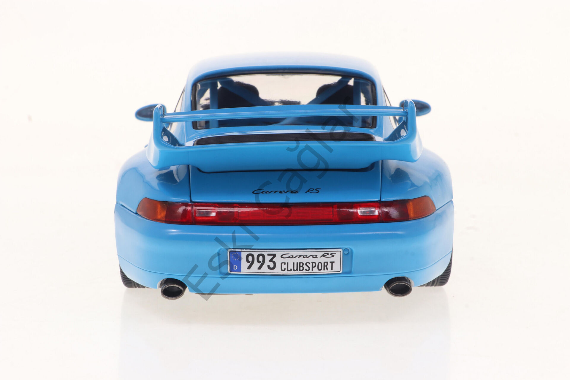 1:!8 Solido Porsche 911 (993) Clubsport  Riviera Blue 1997