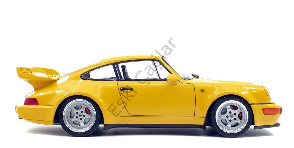 1:18 Solido Porsche 911 (964) Carrera 3.8 RS Jaune Vitesse Yellow 1990