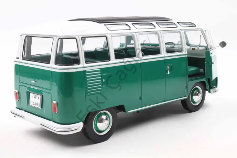 1:18 Solido Volkswagen T1 Samba 1962 Green / White