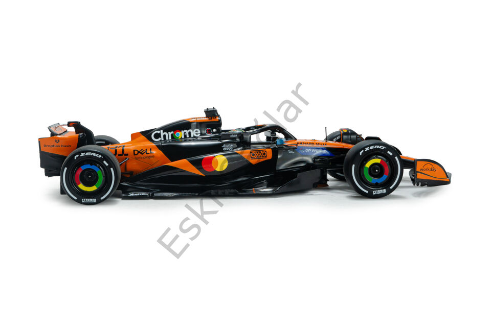 1:18 Solido McLaren MCL39 GP China  2025 Oscar Piastri #81