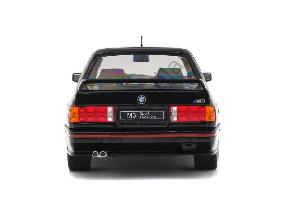 1:18 Solido BMW E30 Sport Evo Black 1990