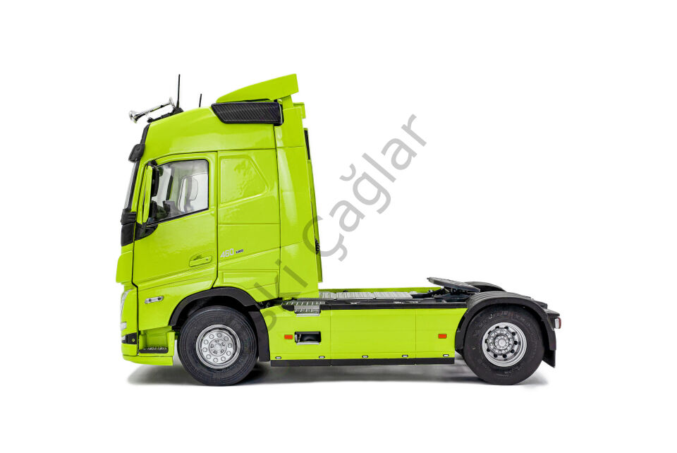 1:24 Volvo Trucks FH Globetrotter XL Neon Green 2023
