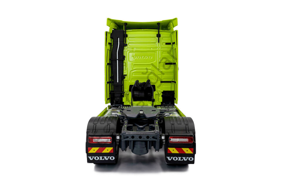 1:24 Volvo Trucks FH Globetrotter XL Neon Green 2023