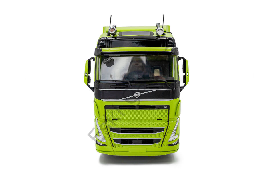 1:24 Volvo Trucks FH Globetrotter XL Neon Green 2023