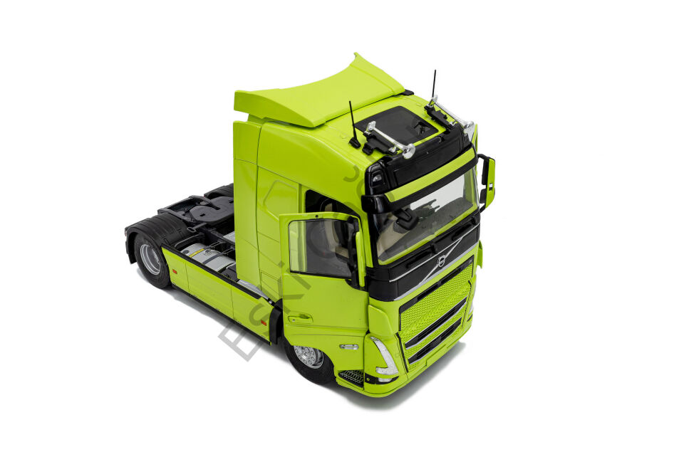 1:24 Volvo Trucks FH Globetrotter XL Neon Green 2023