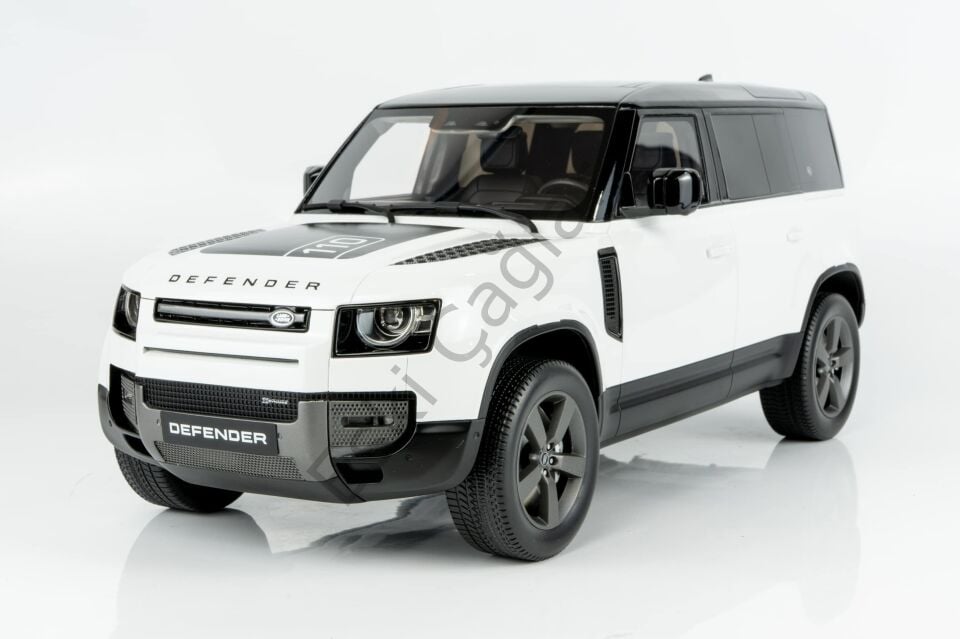 1:12 GT Spirit Land Rover Defender 110 P400X White 2021 (GT554) Limited Edition Resin Model
