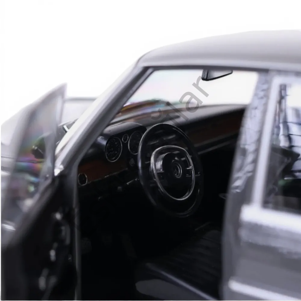 1:18 Norev Mercedes BENZ 280SE W108 Arabic Grey