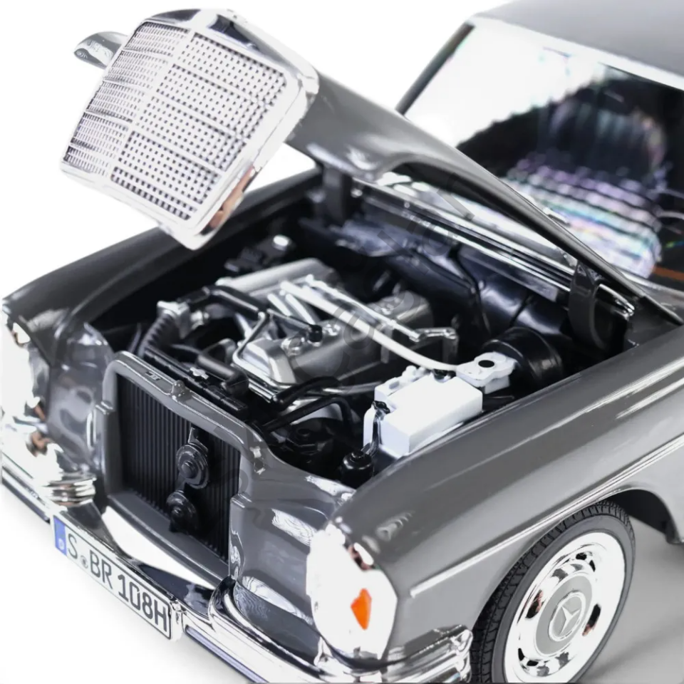 1:18 Norev Mercedes BENZ 280SE W108 Arabic Grey