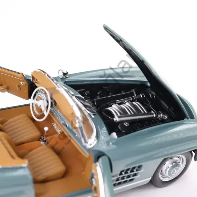 1:18 Norev Mercedes Benz 300 SL Roadster Light Green