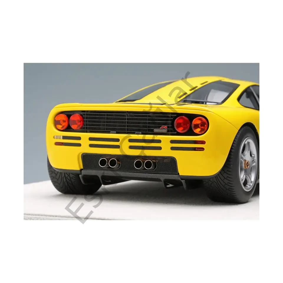 1:18 Make Up Model  Mclaren F1 Road Car 1994 Yellow Recine Car