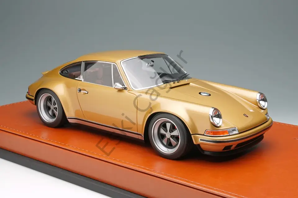 1:18 Make Up Porsche Singer 911 (964) Coupe Gold  Recine Model