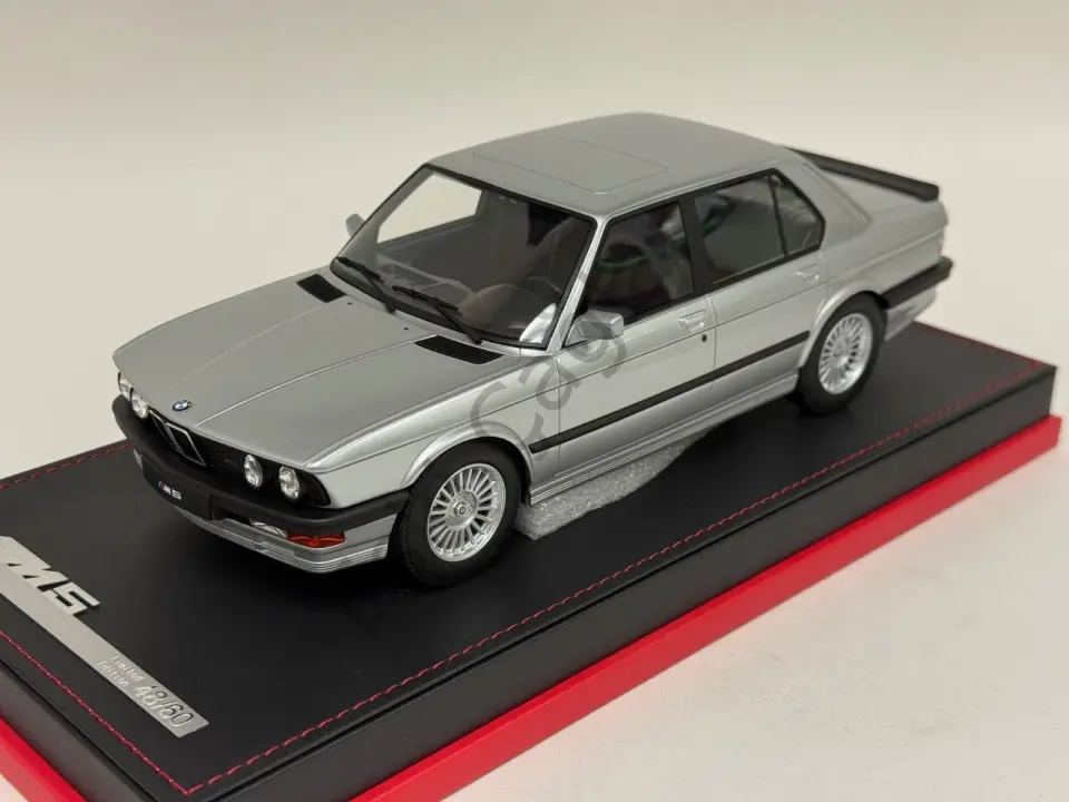 1:18 Autobarn Model BMW M5 E28 1986 Silver 49/60 Limits Recine Model