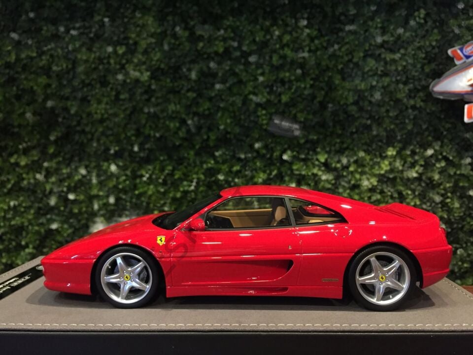 1:18 V8 Model Ferrari F355 Red Recine Model