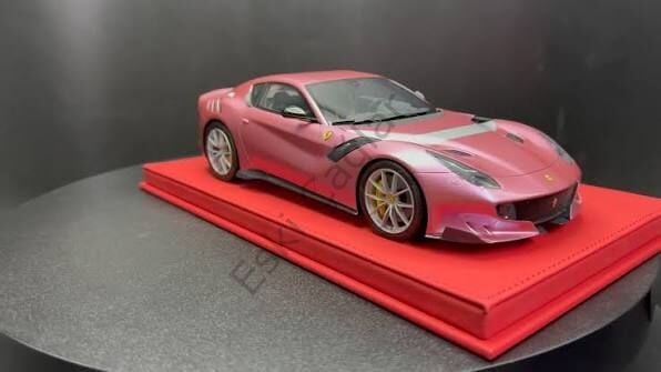 1:18 FC Model Deluxe Ferrari f12 TDF Bronza Masaru Pink Recine Model