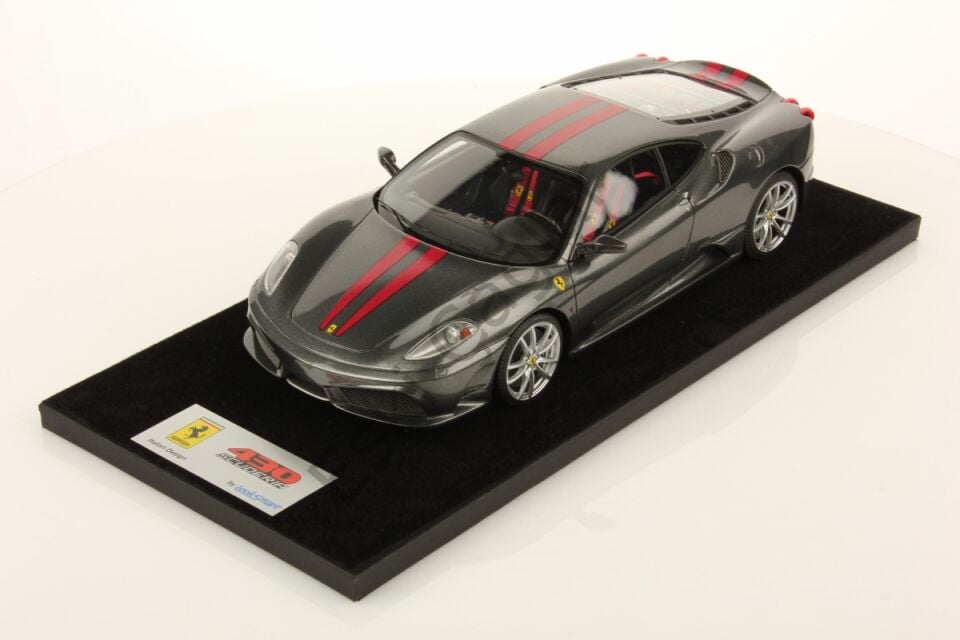1:18 Looksamrt Ferrai F430 Scuderia Silverstone 23/25 Recine Model