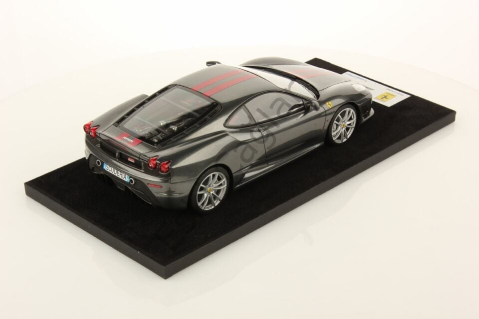 1:18 Looksamrt Ferrai F430 Scuderia Silverstone 23/25 Recine Model