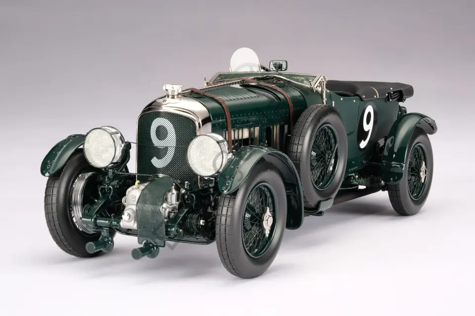1:18 Amalgam Collection 1929 Bentley Blower 1930 Le Mans Birkin & Chassagne