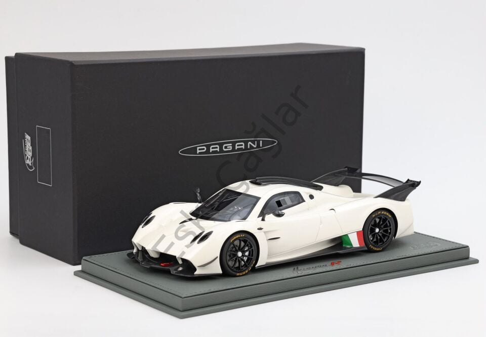 1:18 BBR Model Pagani Huayra R (White) Car Model Limited 100 Recine Model